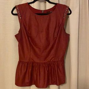 Front stone detail and back zipper.